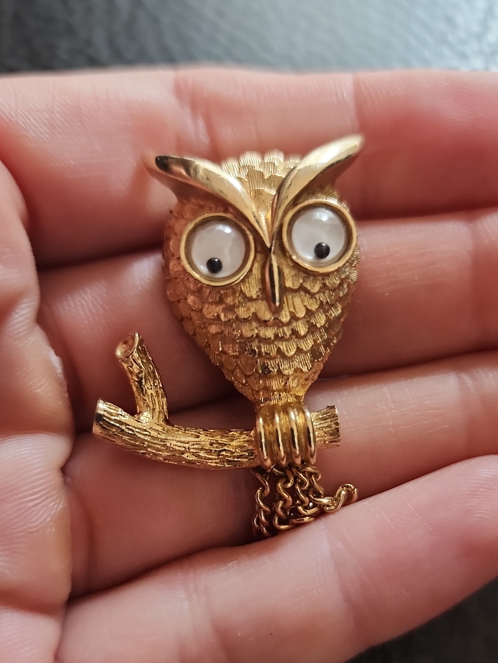VTG Avon Gold Owl Bird Brooch